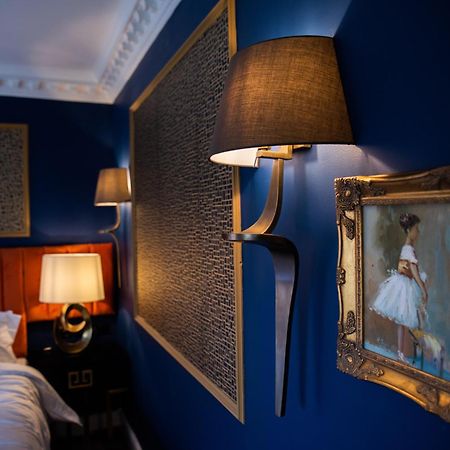 Domo Boutique Hotel Олдбери Экстерьер фото